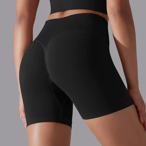 Fitness Fusion: Sportliches Dreier-Set mit Top, Shorts und langer High-Waist Sportleggings